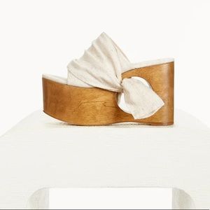 Cult Gaia Anna Platforms size 39